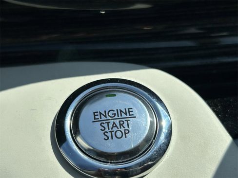 Used 2023 Lincoln Aviator Black Label image 31