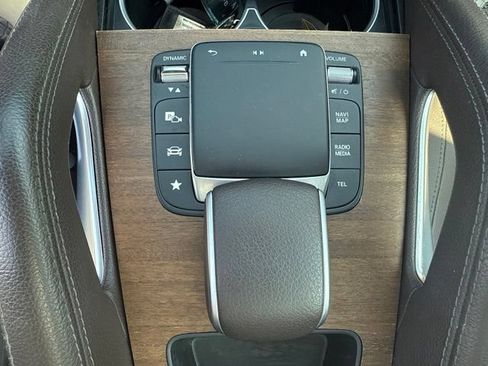 Used 2022 Mercedes-Benz GLE 450 4MATIC image 19