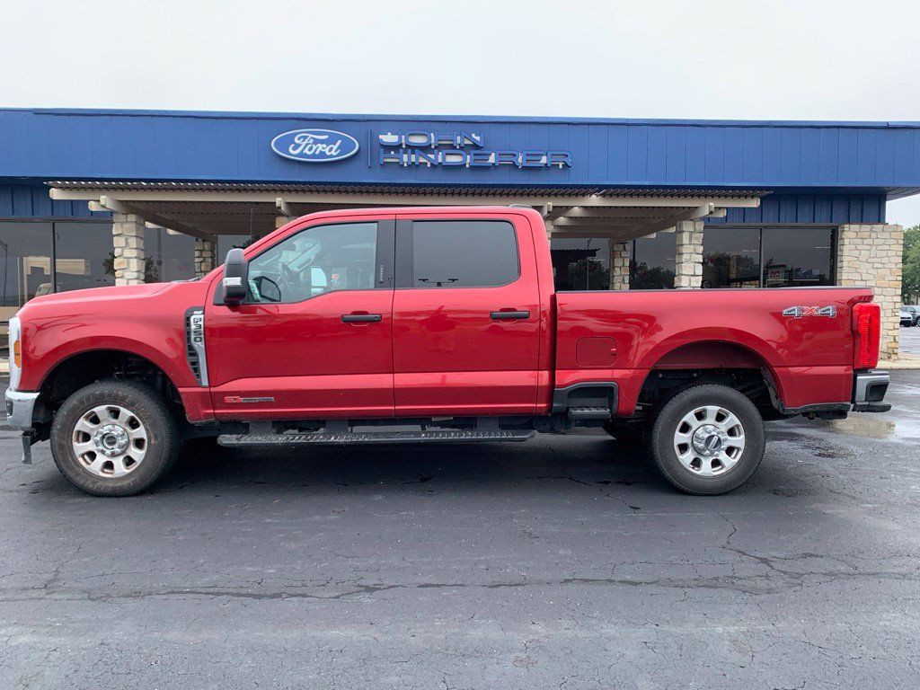 Used 2024 Ford F350 XLT AWD/4WD image 9