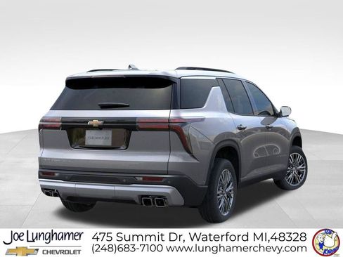 New 2026 Chevrolet Traverse LT w/ LPO, Floor Liner Package AWD/4WD image 4
