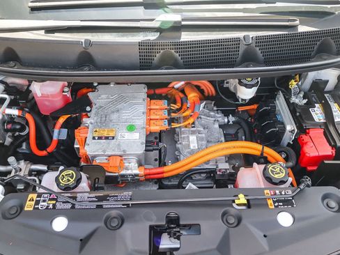 Used 2020 Chevrolet Bolt Premier w/ Infotainment Package FWD image 26