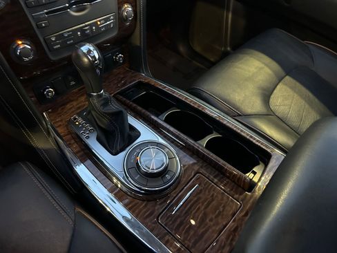 Used 2019 Nissan Armada Platinum w/ Captain's Chairs Package image 18