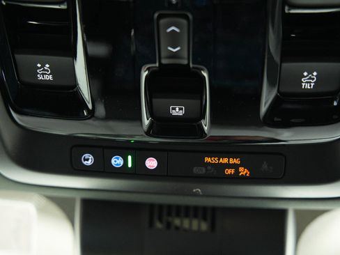 New 2026 GMC Yukon AT4 w/ AT4 Premium Plus Package image 49