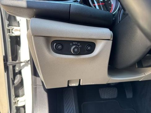 Used 2018 Buick Regal Essence w/ Sights and Sounds Package FWD image 18