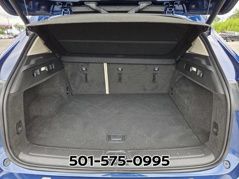 Used 2023 Buick Envision Avenir AWD/4WD image 16
