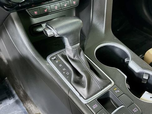 Used 2021 Kia Sportage SX image 19