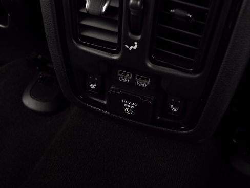 Certified 2022 Dodge Durango R/T w/ Blacktop Package image 14