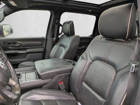 Used 2019 RAM 1500 Limited image 9