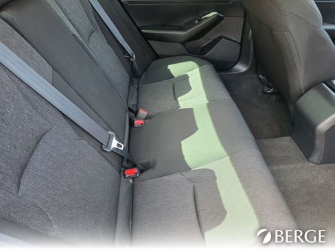 Used 2023 Honda Accord LX image 27
