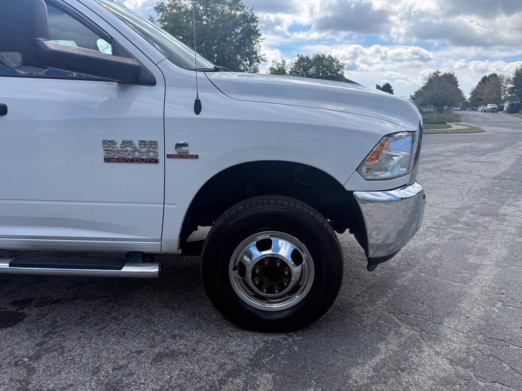 Used 2018 RAM 3500 Tradesman w/ Chrome Appearance Group AWD/4WD image 13