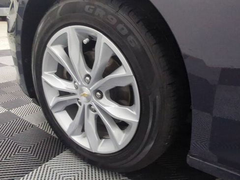 Used 2025 Chevrolet Malibu LT FWD image 31