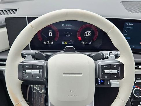 Used 2025 Hyundai Santa Fe SEL AWD/4WD image 18