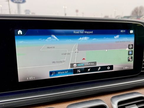 Used 2022 Mercedes-Benz GLS 450 4MATIC image 25