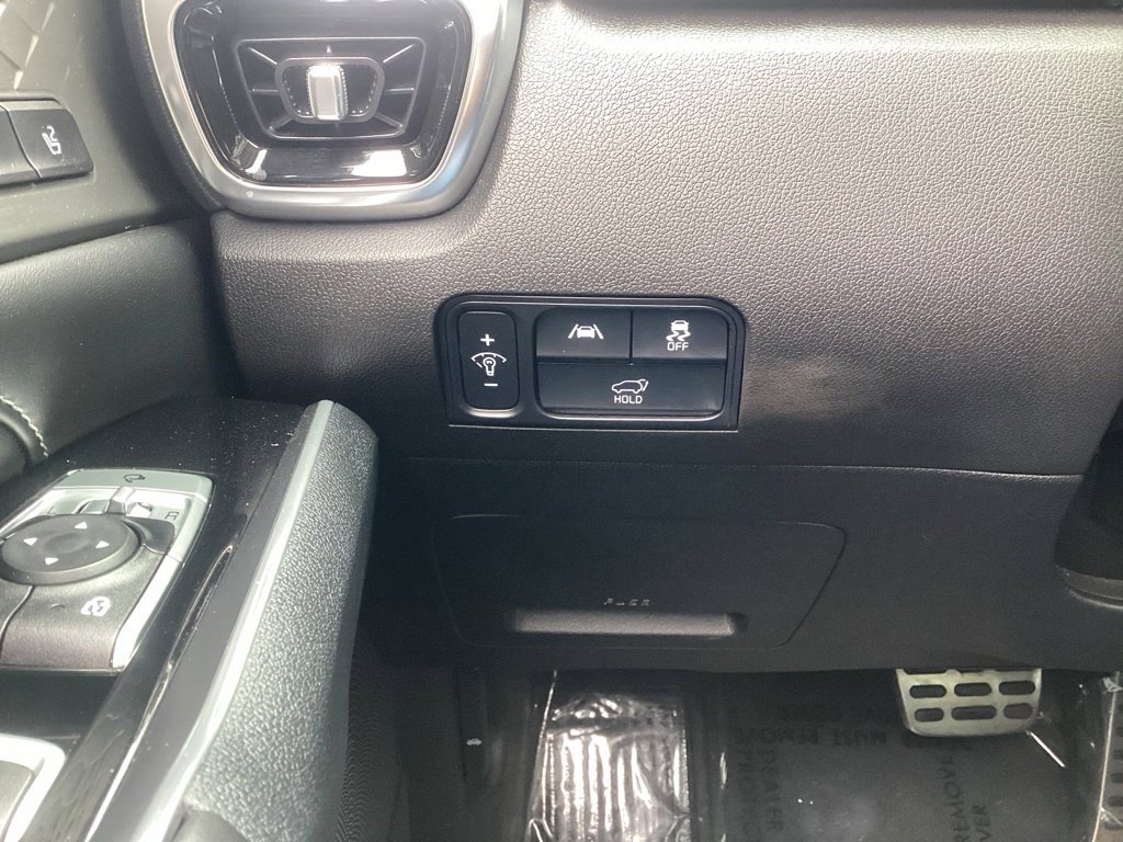 Used 2023 Kia Sorento SX AWD/4WD image 33