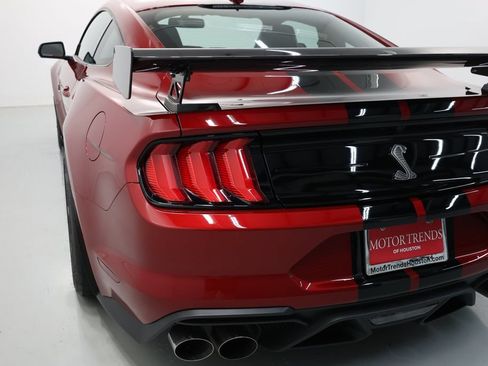 Used 2020 Ford Mustang Shelby GT500 w/ Carbon Fiber Track Pack RWD image 67