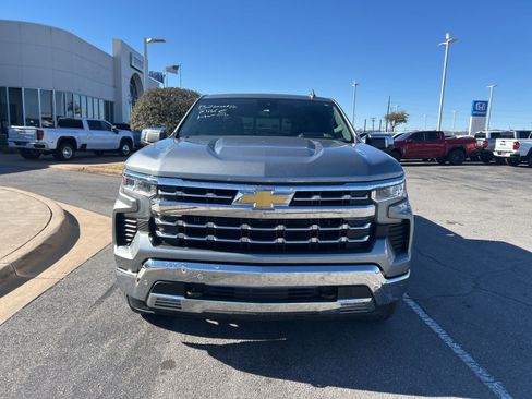 Used 2023 Chevrolet Silverado 1500 LTZ w/ LTZ Premium Package image 2