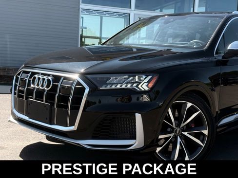 Used 2023 Audi SQ7 Prestige w/ Prestige Package image 3