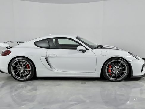 Used 2016 Porsche Cayman GT4 image 14