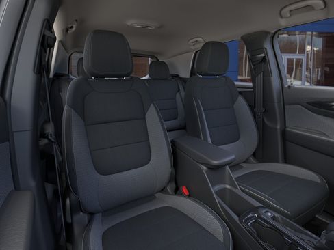 New 2026 Chevrolet TrailBlazer LT w/ Convenience Package AWD/4WD image 16