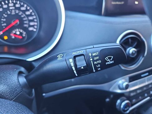 Used 2023 Kia Stinger GT-Line w/ Sun & Sound Package image 27