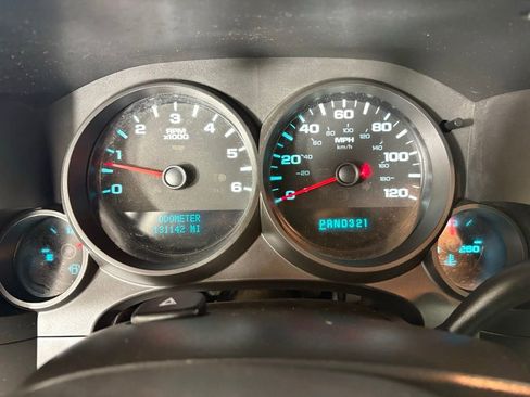 Used 2013 Chevrolet Silverado 1500 W/T RWD image 22