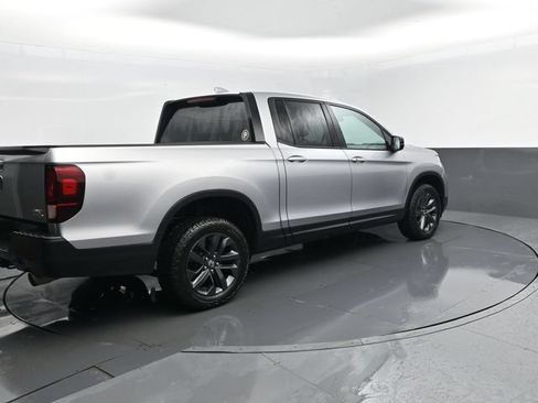 Used 2022 Honda Ridgeline Sport image 19