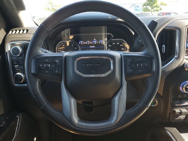 Used 2019 GMC Sierra 1500 Denali w/ Denali Ultimate Package AWD/4WD image 24