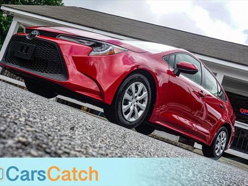 Used 2020 Toyota Corolla LE FWD image 4