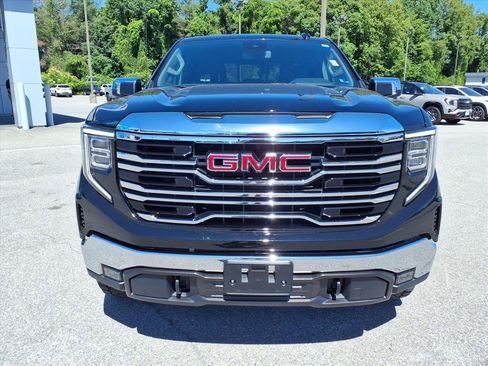 Used 2026 GMC Sierra 1500 SLT w/ SLT Premium Package AWD/4WD image 9