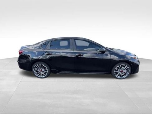 Used 2022 Kia Forte GT image 13