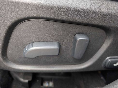 Used 2016 Subaru Forester 2.0XT Touring w/ Eyesight & Navigation System image 17