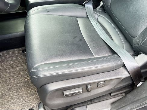 Used 2024 Honda Odyssey EX-L image 18