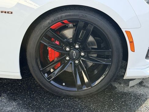 Used 2021 Chevrolet Camaro SS w/ Redline Edition image 19