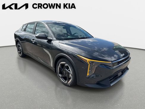 New 2025 Kia K4 EX image 3