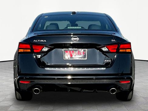 Used 2023 Nissan Altima 2.5 SL AWD/4WD image 5