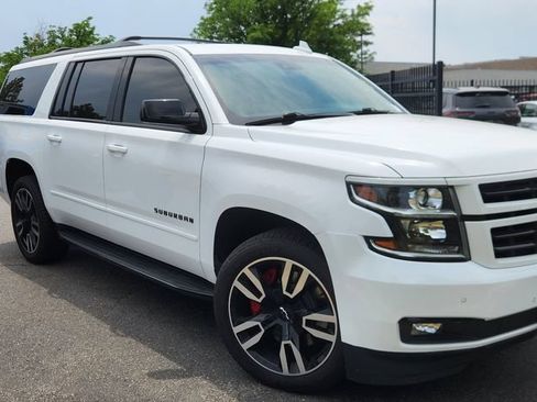 Used 2019 Chevrolet Suburban Premier AWD/4WD image 1
