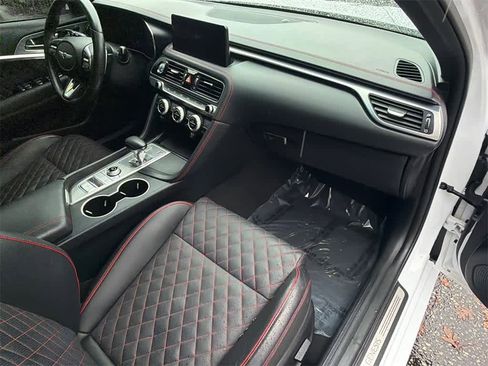 Used 2023 Genesis G70 3.3T w/ Sport Prestige Package image 13