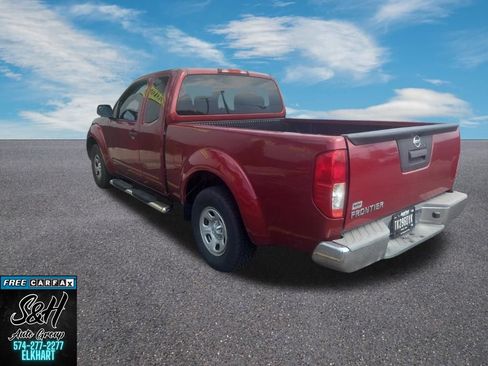 Used 2015 Nissan Frontier S RWD image 5