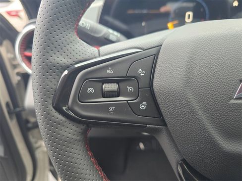 New 2026 Chevrolet Trax RS w/ Sunroof Package image 22