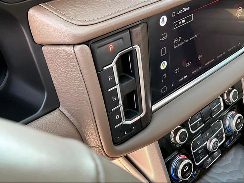 Used 2022 GMC Yukon Denali w/ Max Trailering Package image 16