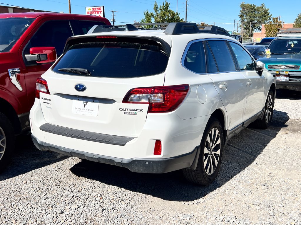 Used 2017 Subaru Outback 2.5i Limited AWD/4WD image 4