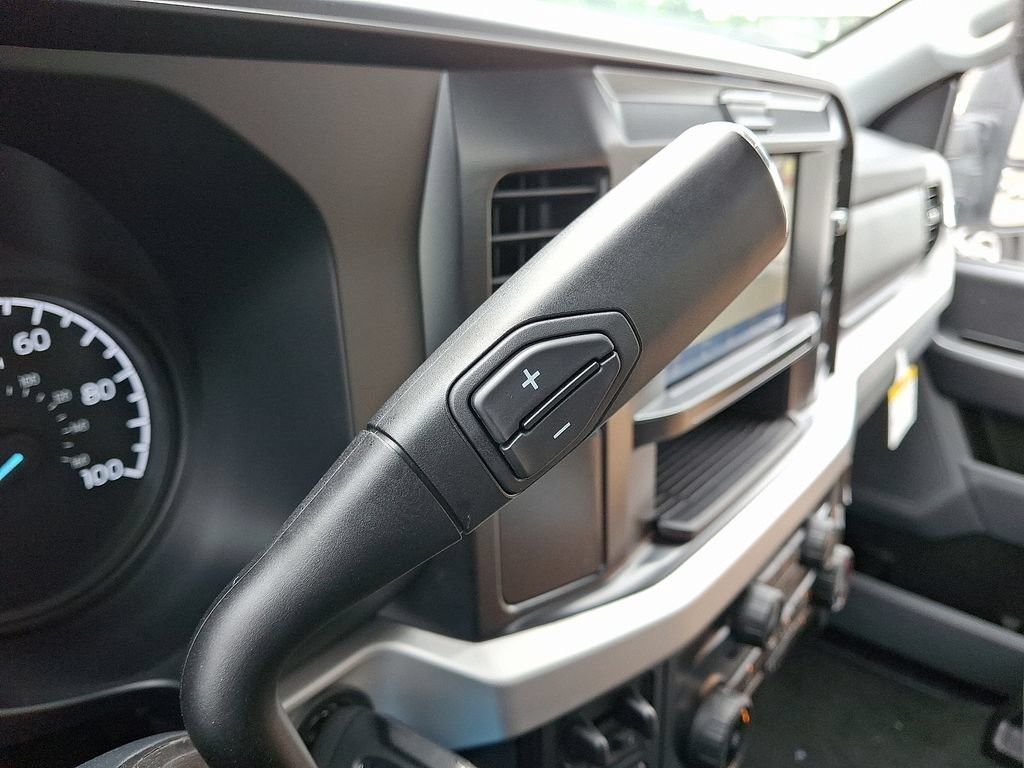 Used 2025 Ford F350 XLT AWD/4WD image 8