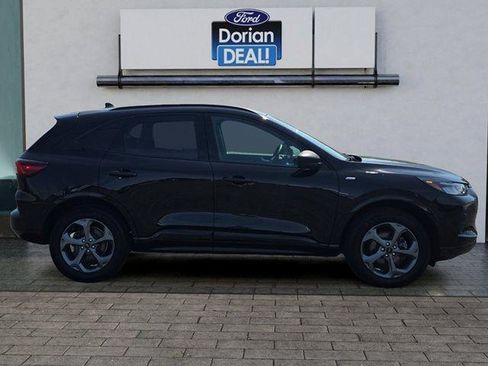Certified 2024 Ford Escape ST-Line w/ Tech Pack #1 AWD/4WD image 2