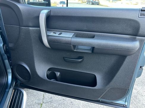 Used 2008 Chevrolet Silverado 2500 LT w/ 1LT Convenience Package image 27