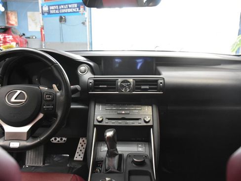 Used 2019 Lexus IS 300 F Sport w/ F Sport Package AWD/4WD image 37