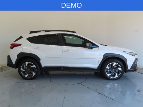 Used 2025 Subaru Crosstrek 2.5i Limited w/ Crosstrek Mirror Package image 2