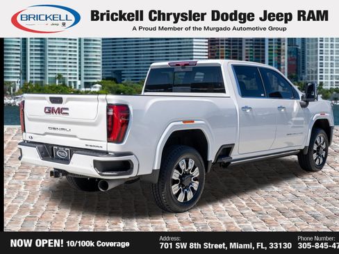 Used 2024 GMC Sierra 2500 Denali w/ Denali Reserve Package AWD/4WD image 5