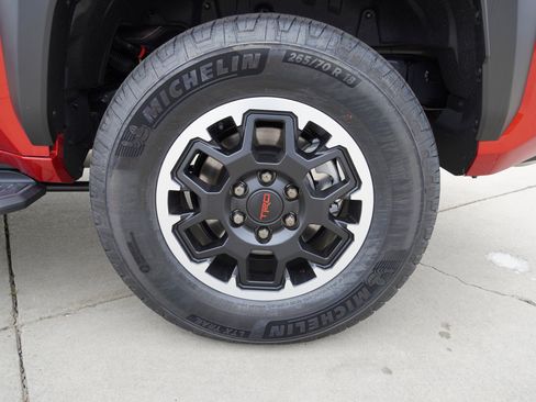 New 2025 Toyota 4Runner TRD Off-Road image 12