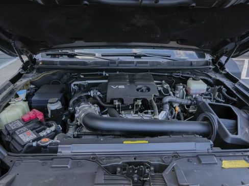 Used 2022 Nissan Frontier SV RWD image 31