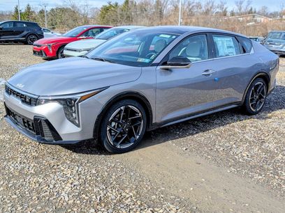 New 2025 Kia K4 GT-Line
